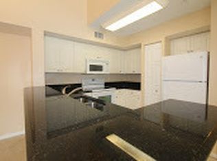 1230 Wildwood Lakes Blvd APT 201, Naples, FL 34104