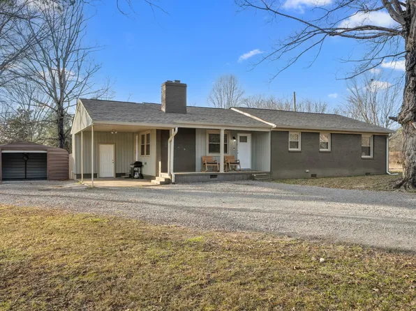 310 Crest Dr, Tullahoma, TN 37388