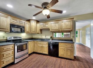 62 Bay State Rd, Tewksbury, MA 01876