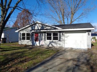 225 Penrose Dr, Kendallville, IN