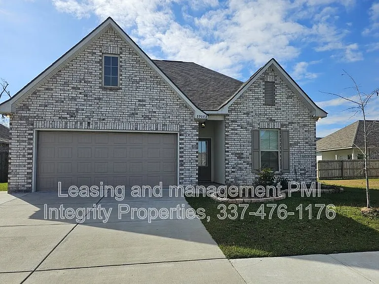39083 Harrier St — Photo 2
