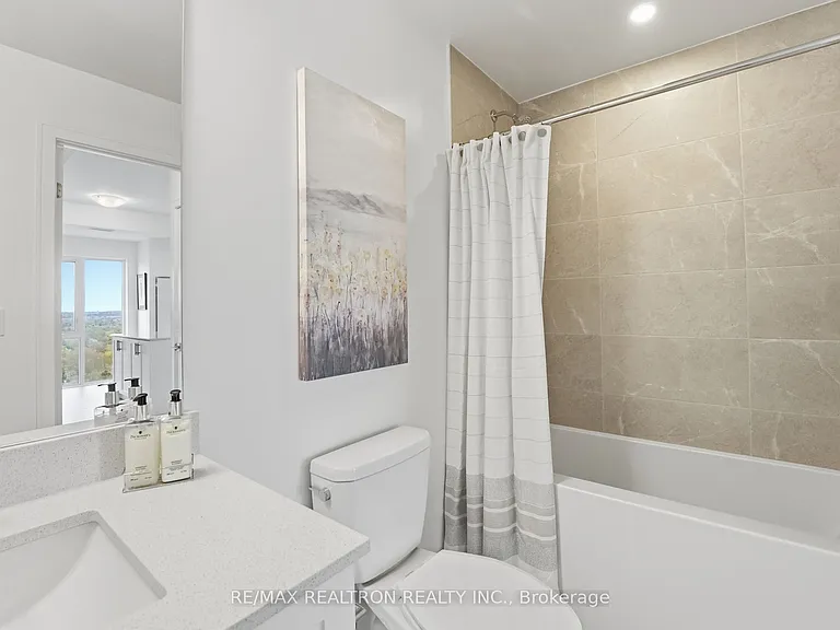 705 Davis Dr #1303 — Photo 12