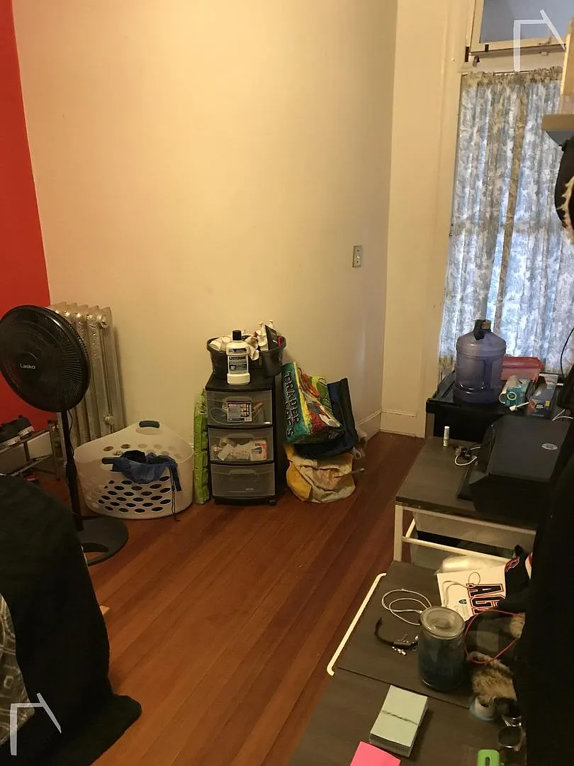 4 split bed in Brookline — Photo 2