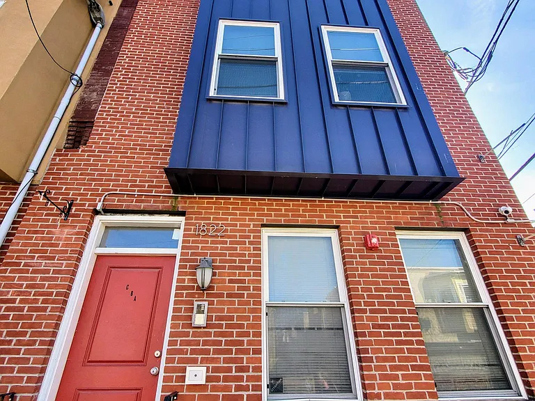 1822 W Norris St #C — Photo 2