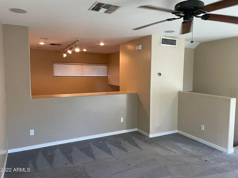 305 S Wilson St #110 — Photo 8