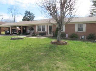 411 Blessing Dr, Dobson, NC 27017