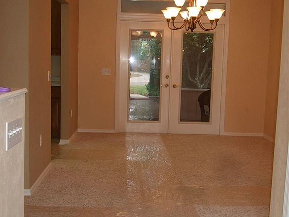 4th image of 3941 NW 34th Dr