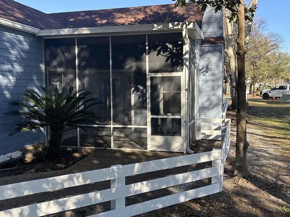 908 Sea Robin Ln, Panama City Beach, FL 32408