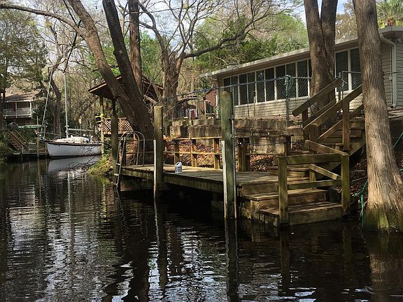 Coming in to the boat dock.
