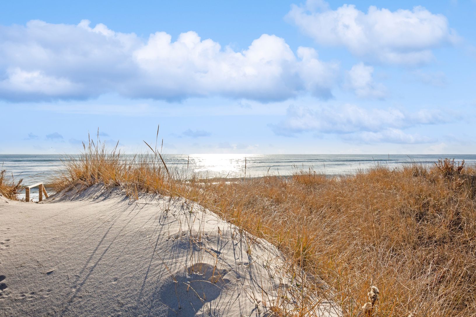  Private Ocean access via private walkway directly across Dune Road