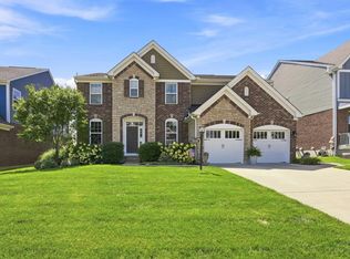 9328 Gardenside Ln, Loveland, OH 45140