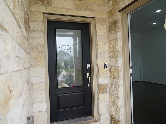 4th image of 120 Lenera Dr