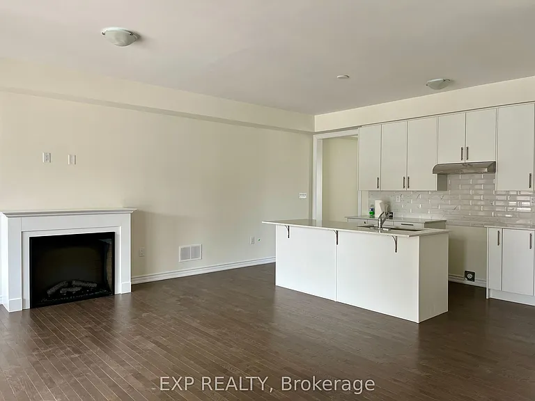 116 Blick Cres — Photo 10