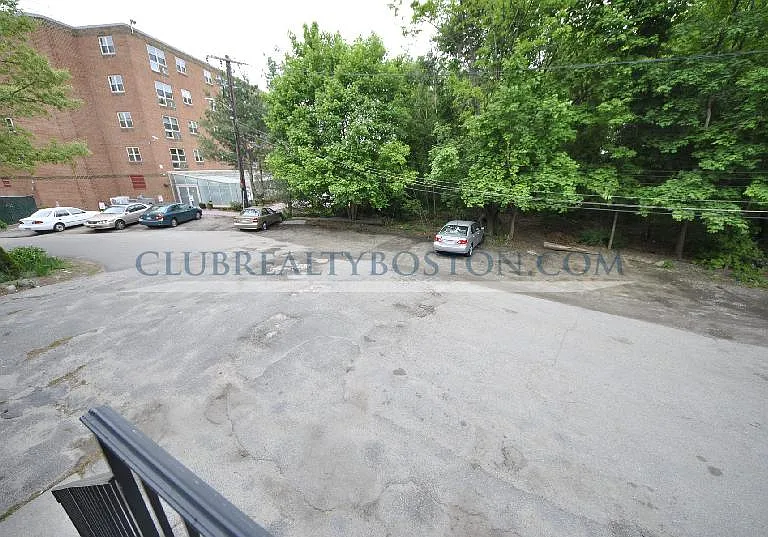 260 Grove St #3A — Photo 6