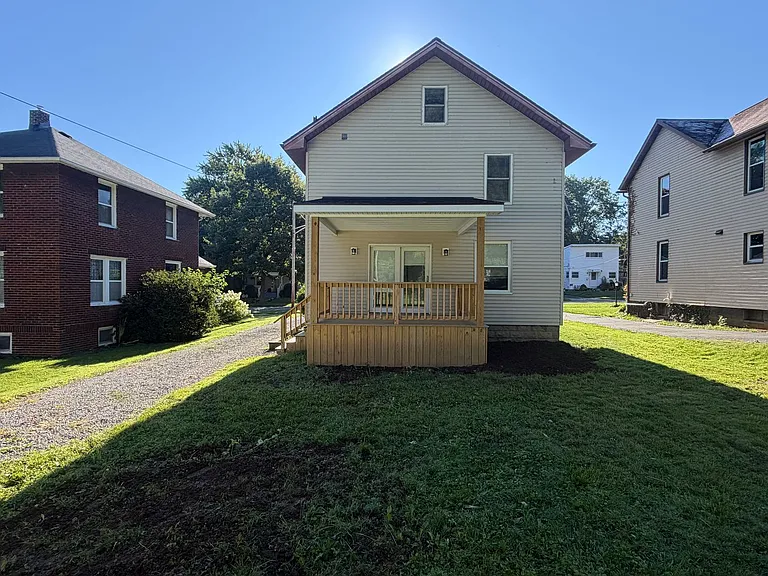 443 S Union Ave — Photo 19