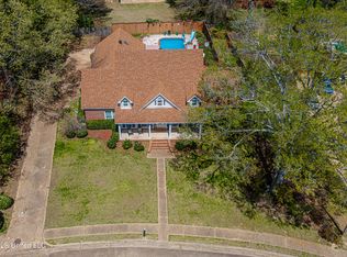 704 Cabernet Dr, Clinton, MS 39056