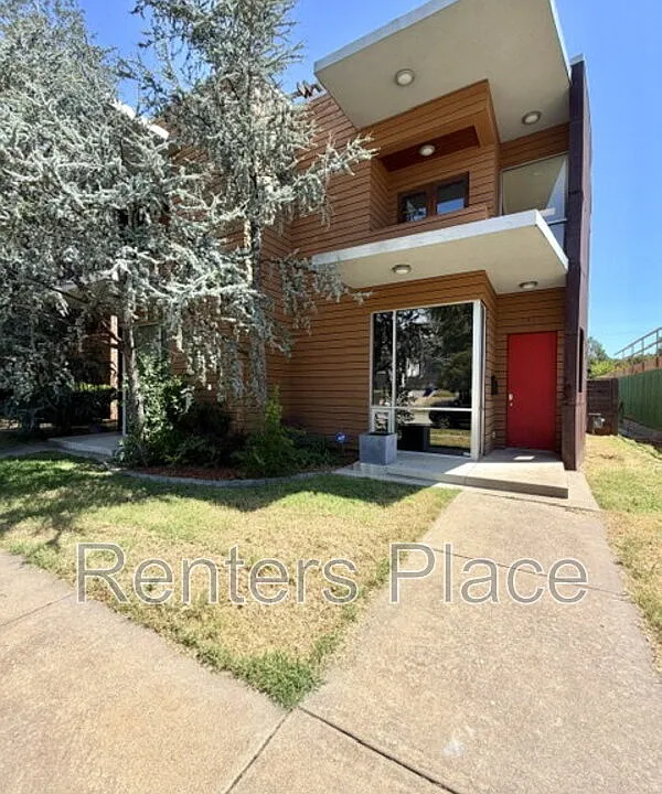 1411 S Rockford Ave