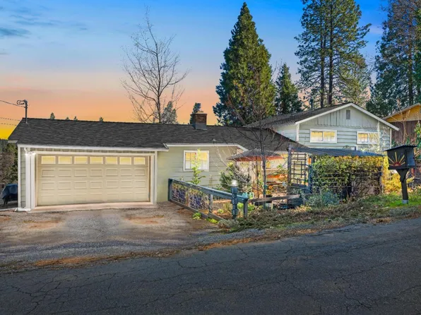 10808 Gold Hill Dr, Grass Valley, CA 95945