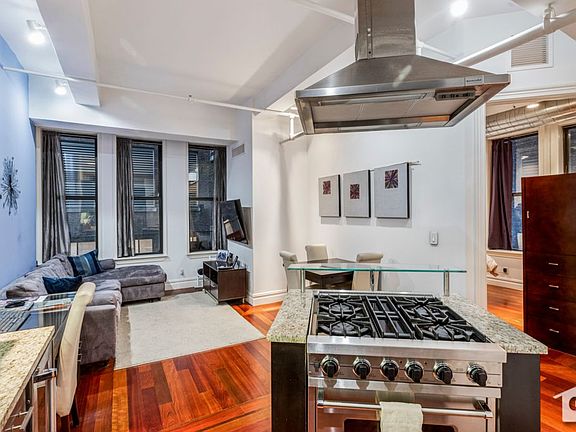 2nd image of 45 E 30th St APT 10D