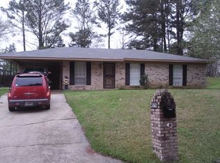 114 Lena Dr, Vicksburg, MS 39183