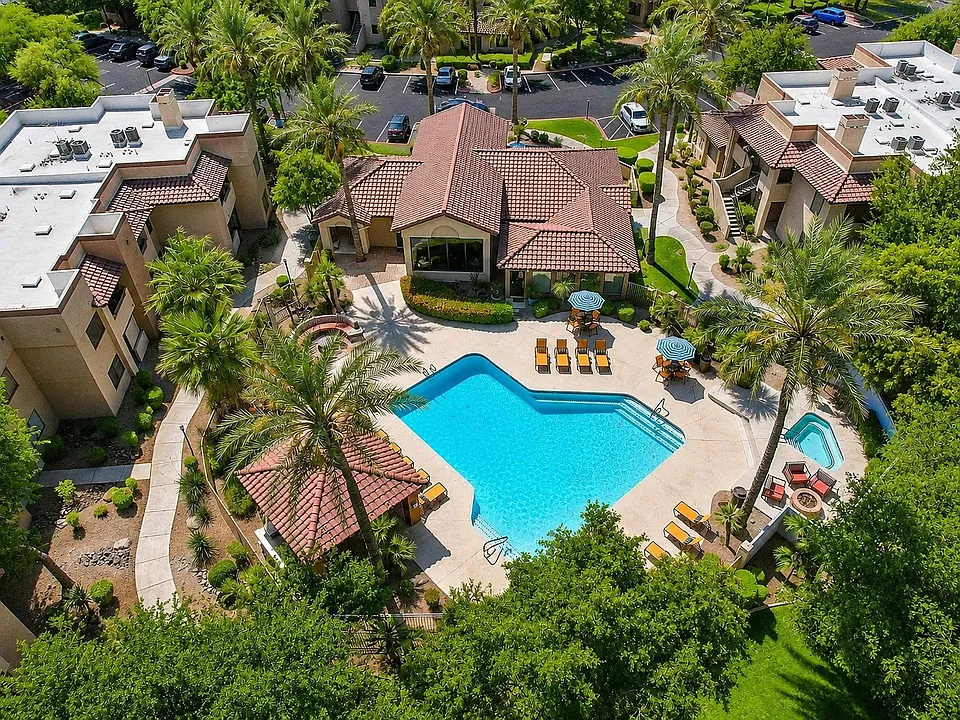 Scottsdale Highlands Apartments