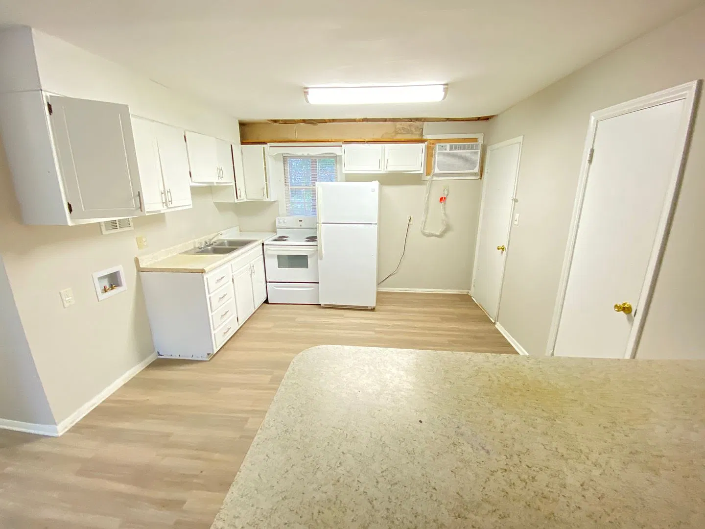 2bed/1ba Apt off S Main Kannapolis close to Downtown Kannapolis & Hwy 73 — Photo 4