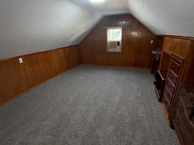622 Taylor Ave — Photo 9