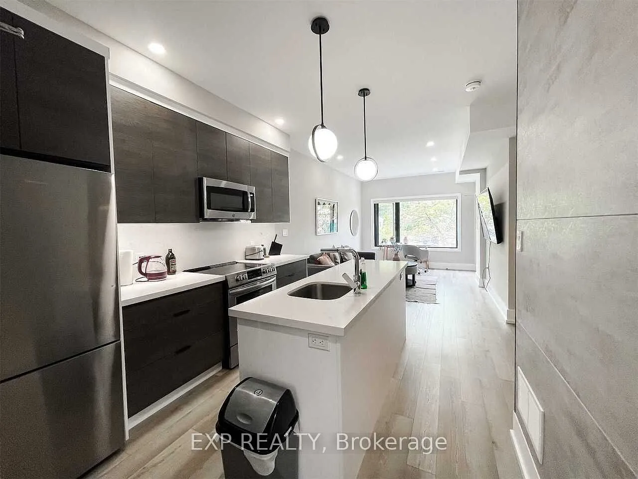 2 bed, $2,100 — Photo 4