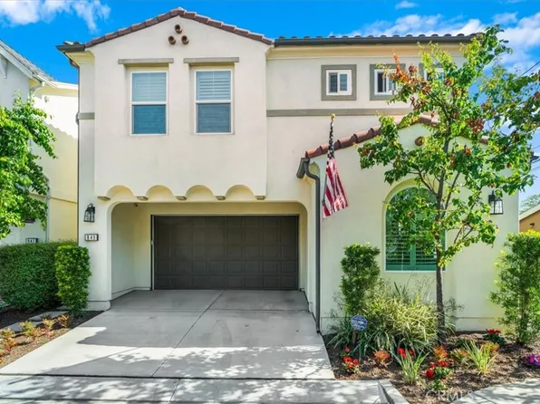 949 Sunlit Ln, Costa Mesa, CA 92626