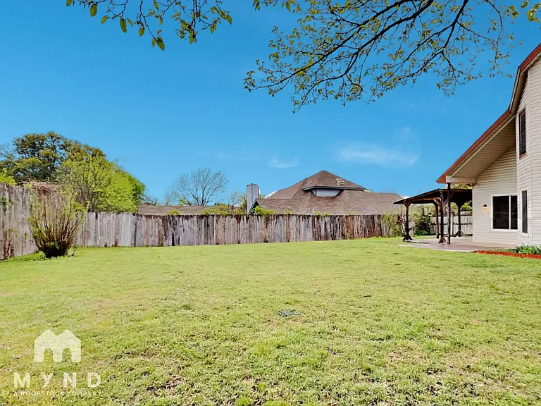 6428 Fern Meadow Dr — Photo 19