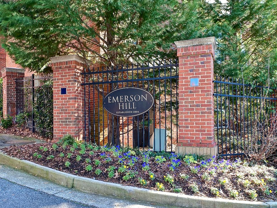 1st image of 36 Emerson Hill Sq