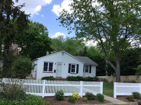 28 Madison Ave, Toms River, NJ 08753