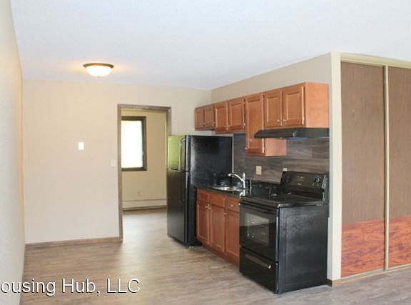 4th image of 1562 Sloan St #1568