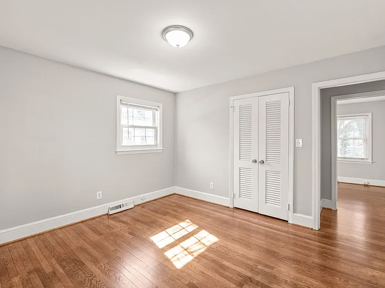 4914 Kistler Ave — Photo 18