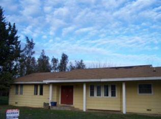 1671 E 11th Ave, Olivehurst, CA 95961