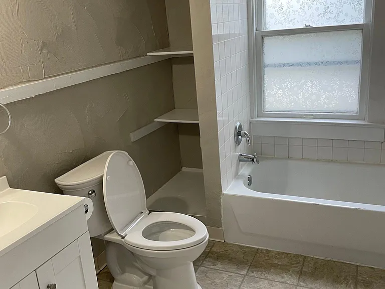 Upstairs Bathroom