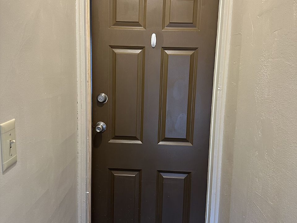 1st image of 224 Madison St APT 3