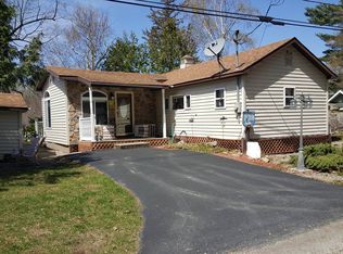 25 Young Rd, Heuvelton, NY 13654