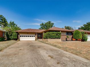 713 E Carroll Ln, Midwest City, OK 73110