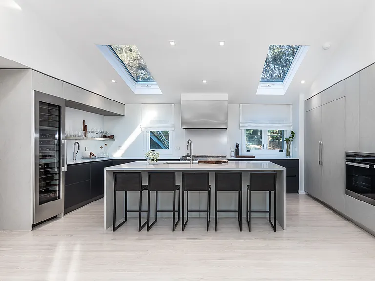 4 Bull Path Close — Photo 11