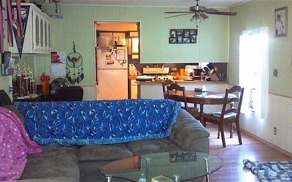 4th image of 2956 Brentwood Dr