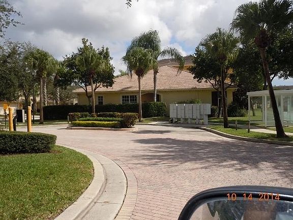 5th image of 6450 Bella Cir Unit 1204