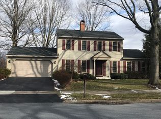 6115 Westover Dr, Mechanicsburg, PA 17050