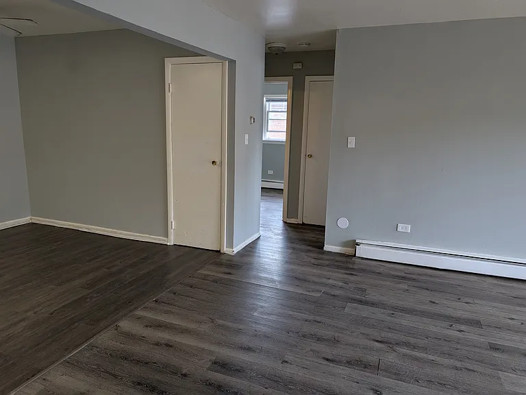 524 Green Oaks Ct N #6 — Photo 3