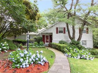 24 Garden Rd, Harrison, NY 10528