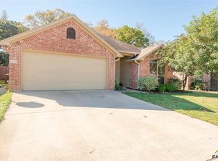 2543 Lazy Acres Ln, Tyler, TX 75707