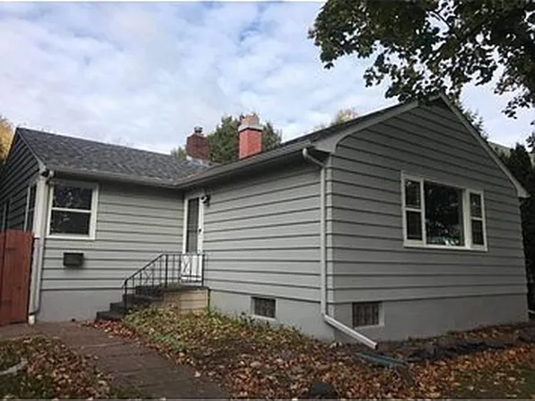 525 7th Ave, Two Harbors, MN 55616