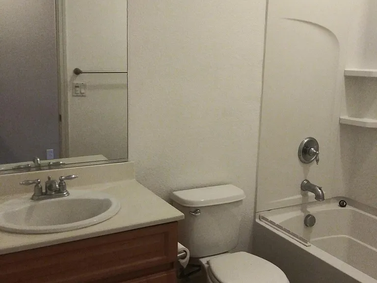 563 Beckman Way — Photo 13