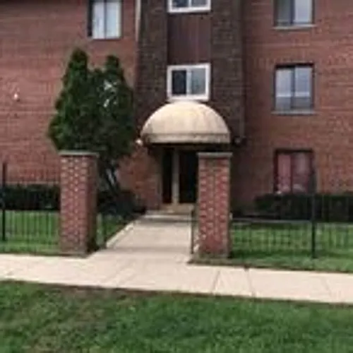 9700 Nottingham Ave #3A Photo 1