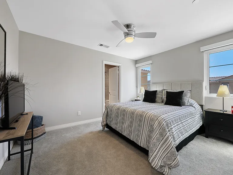 52358 Hawthorn Ct — Photo 15